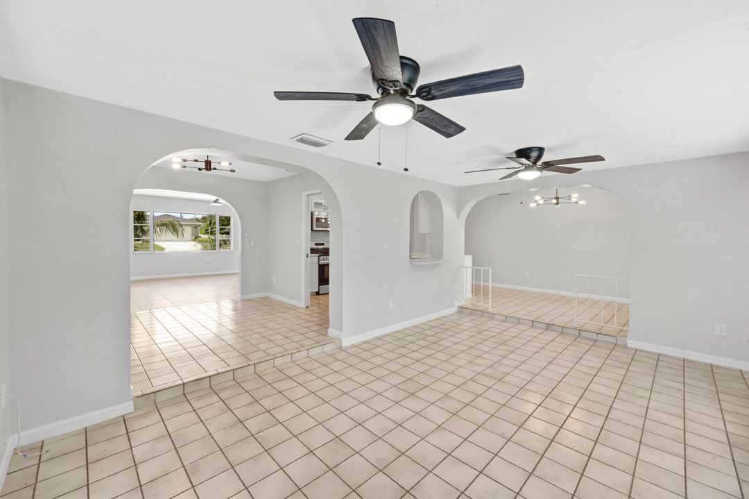 206 SE 46th Ter, Cape Coral, FL 33904