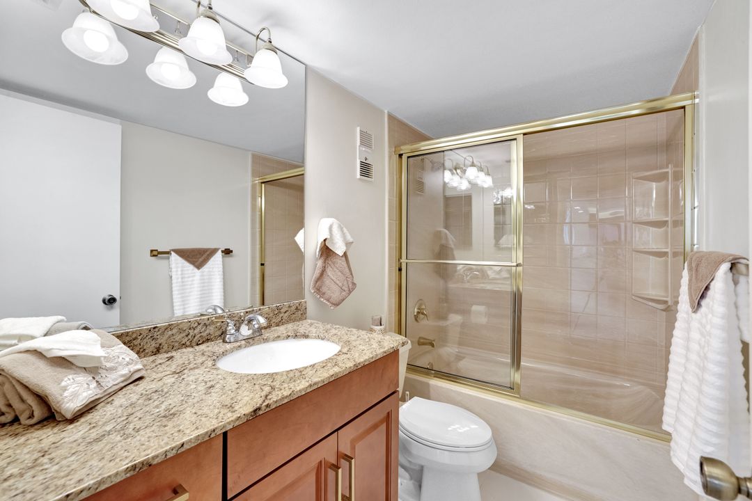 260 Seaview Ct #906, Marco Island, FL 34145