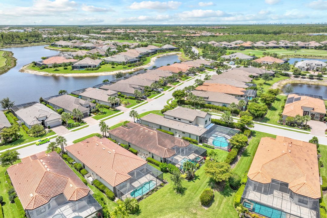 9147 Trivoli Ter, Naples, FL 34119