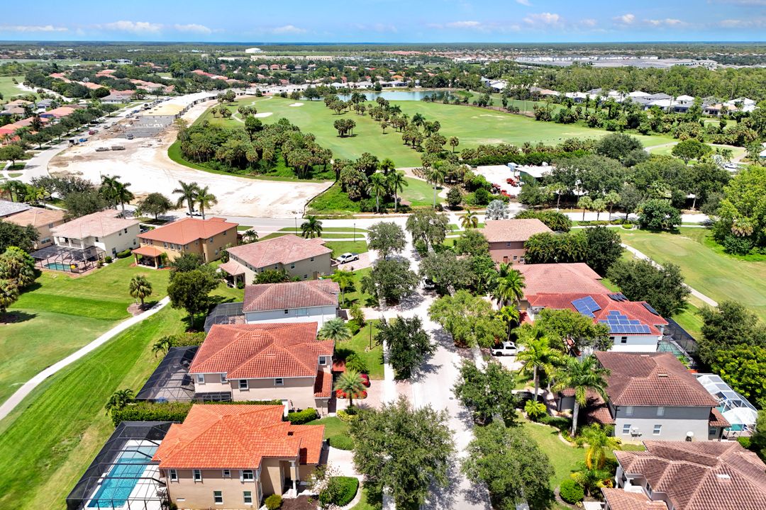 1764 Birdie Dr, Naples, FL 34120