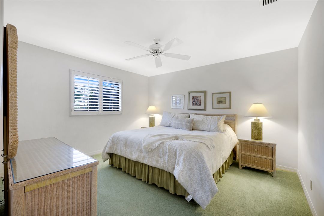 2264 Imperial Golf Course Blvd, Naples, FL 34110
