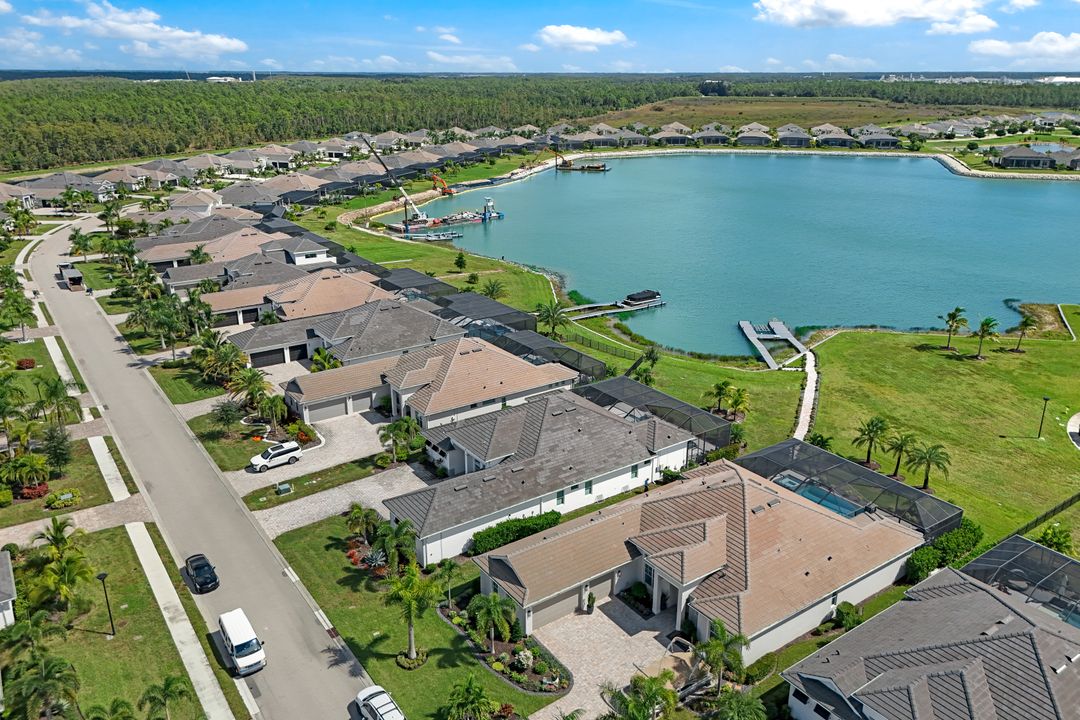 17216 Blue Sapphire Dr, Fort Myers, FL 33913