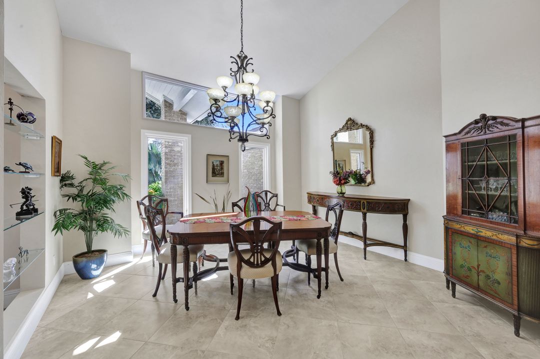 4801 Pond Apple Dr S, Naples, FL 34119