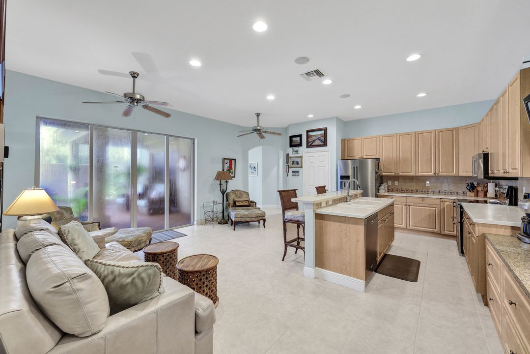 13968 Avon Park Cir, Fort Myers, FL 33912