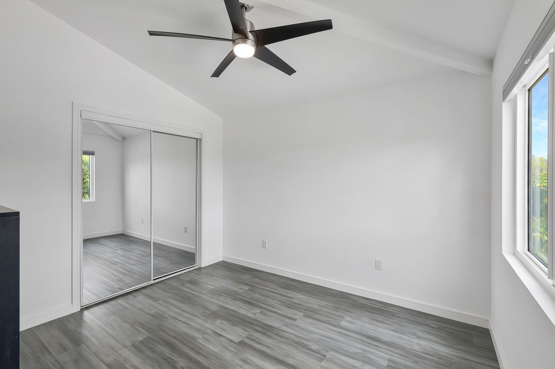 4044 62nd Ave NE, Naples, FL 34120