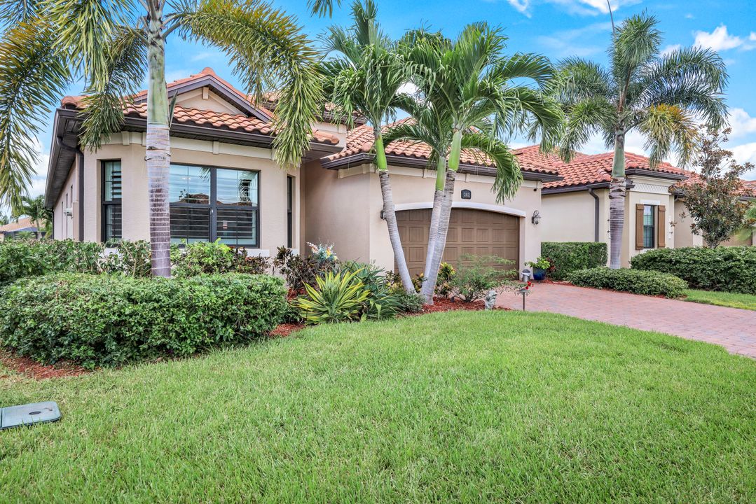 28102 Edenderry Ct, Bonita Springs, FL 34135
