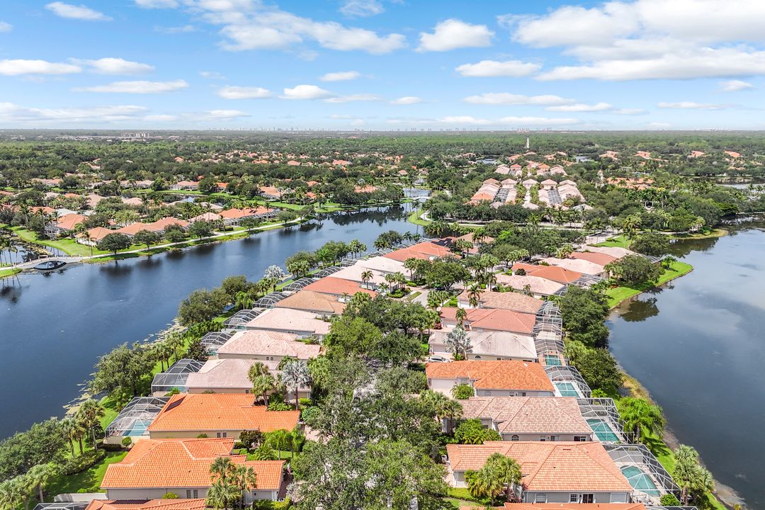 3794 Whidbey Way, Naples, FL 34119