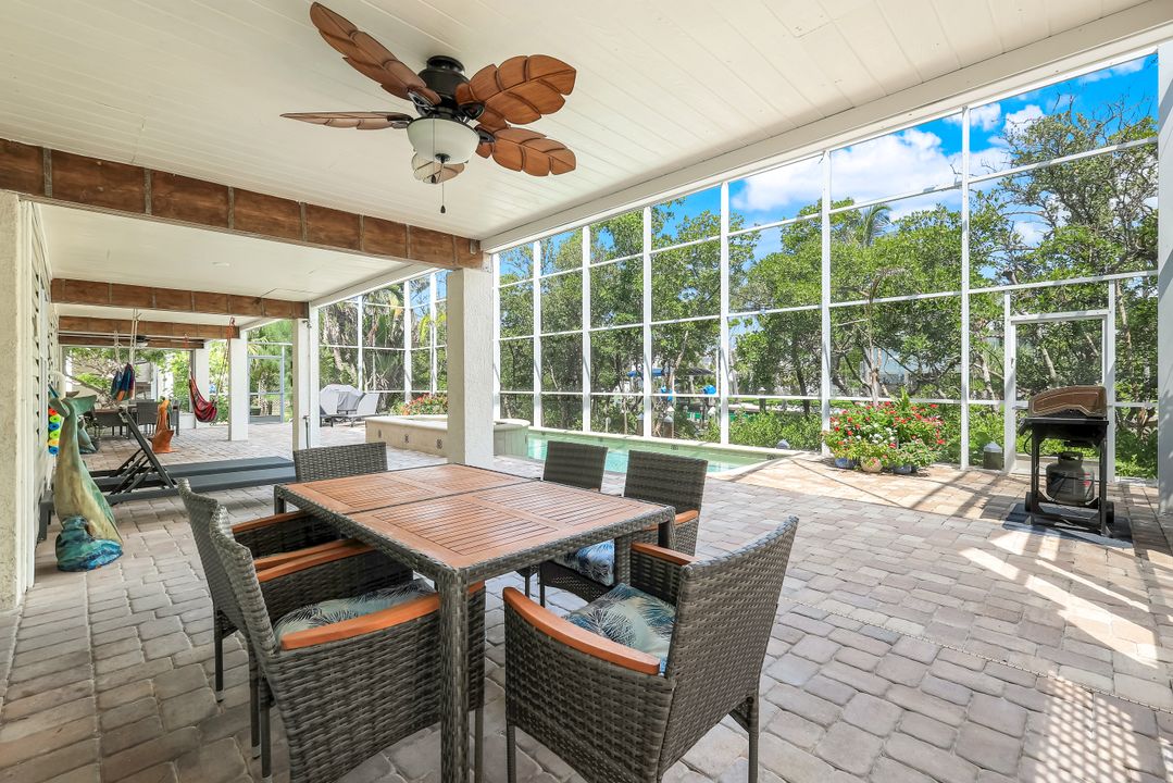 21580 Indian Bayou Dr, Fort Myers Beach, FL 33931