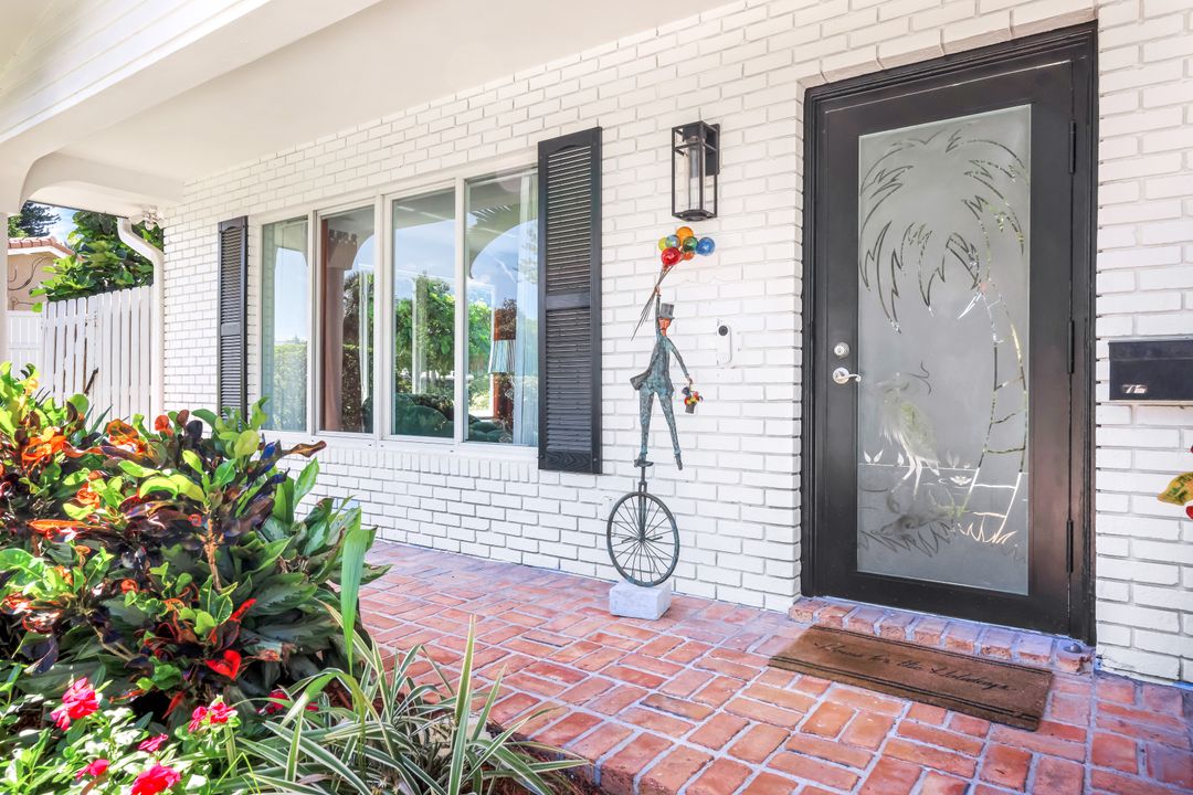 5779 NE 17th Ave, Fort Lauderdale, FL 33334