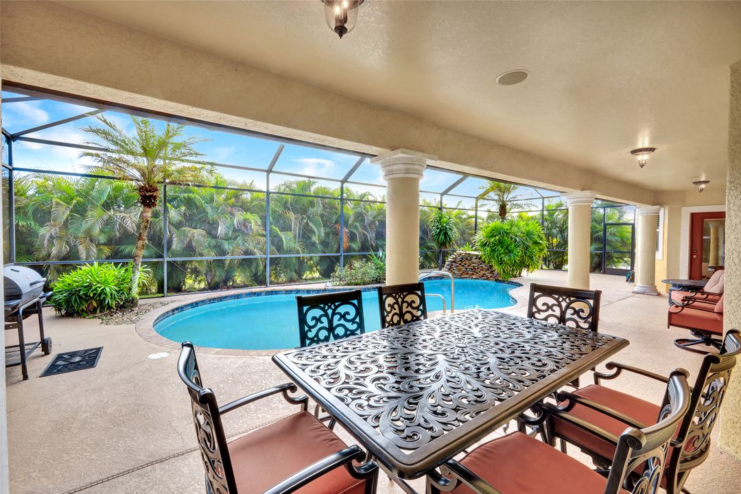 2001 NE 15th Ave, Cape Coral, FL 33909