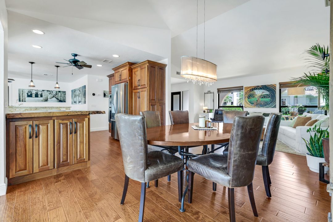 284 Polynesia Ct, Marco Island, FL 34145