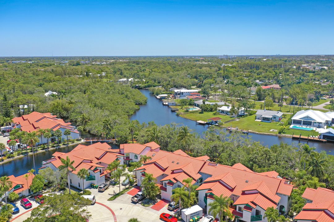 2182 Anchorage Ln #A, Naples, FL 34104