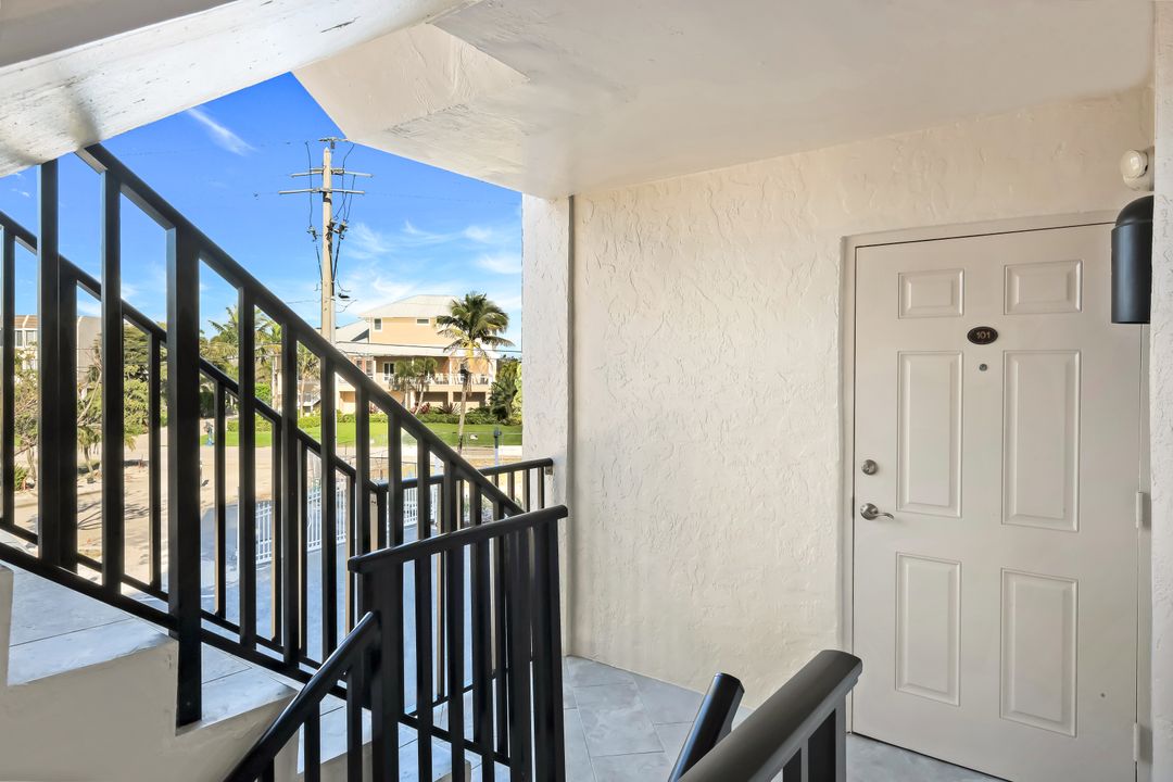 25830 Hickory Blvd #101, Bonita Springs, FL 34134