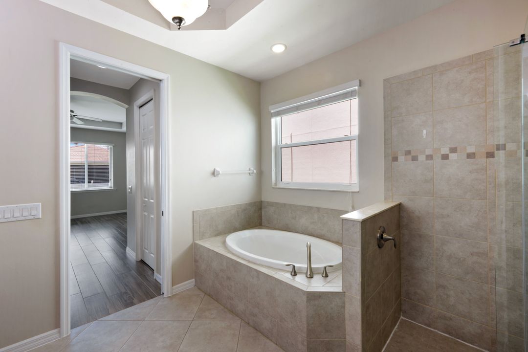8649 Banyan Bay Blvd, Fort Myers, FL 33908