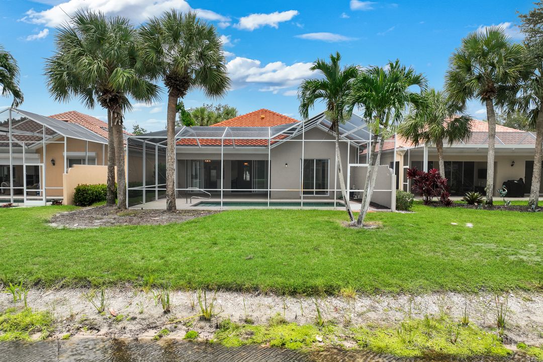 4471 Prescott Ln, Naples, FL 34119