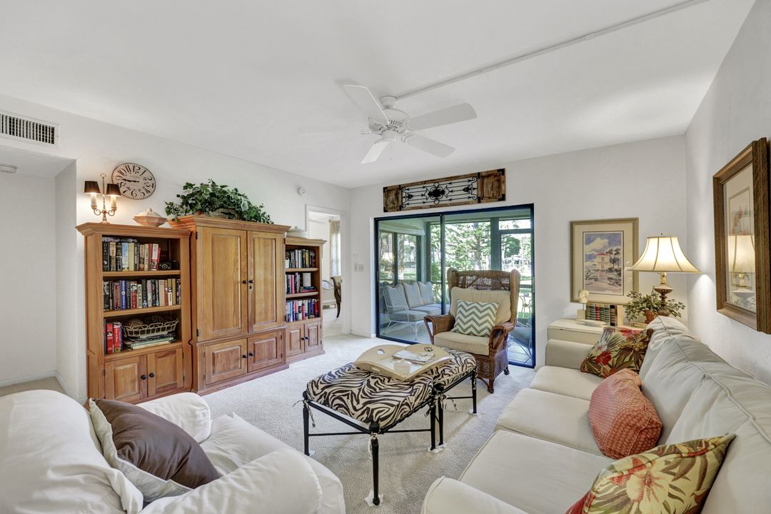 1733 Courtyard Way #104, Naples, FL 34112