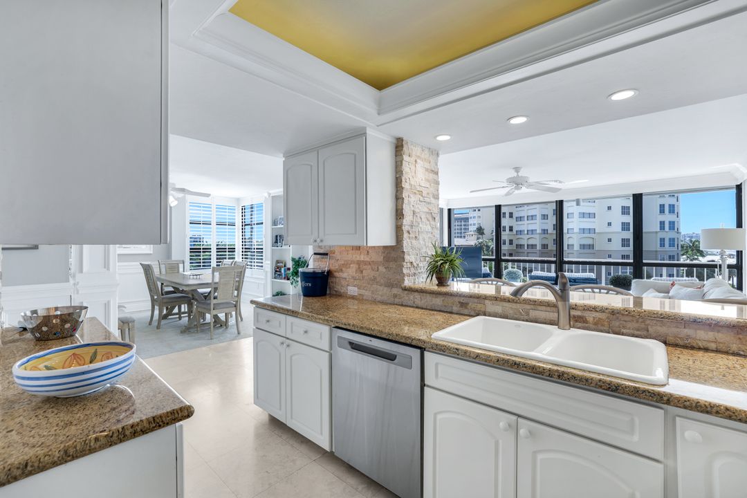 300 S Collier Blvd #401, Marco Island, FL 34145