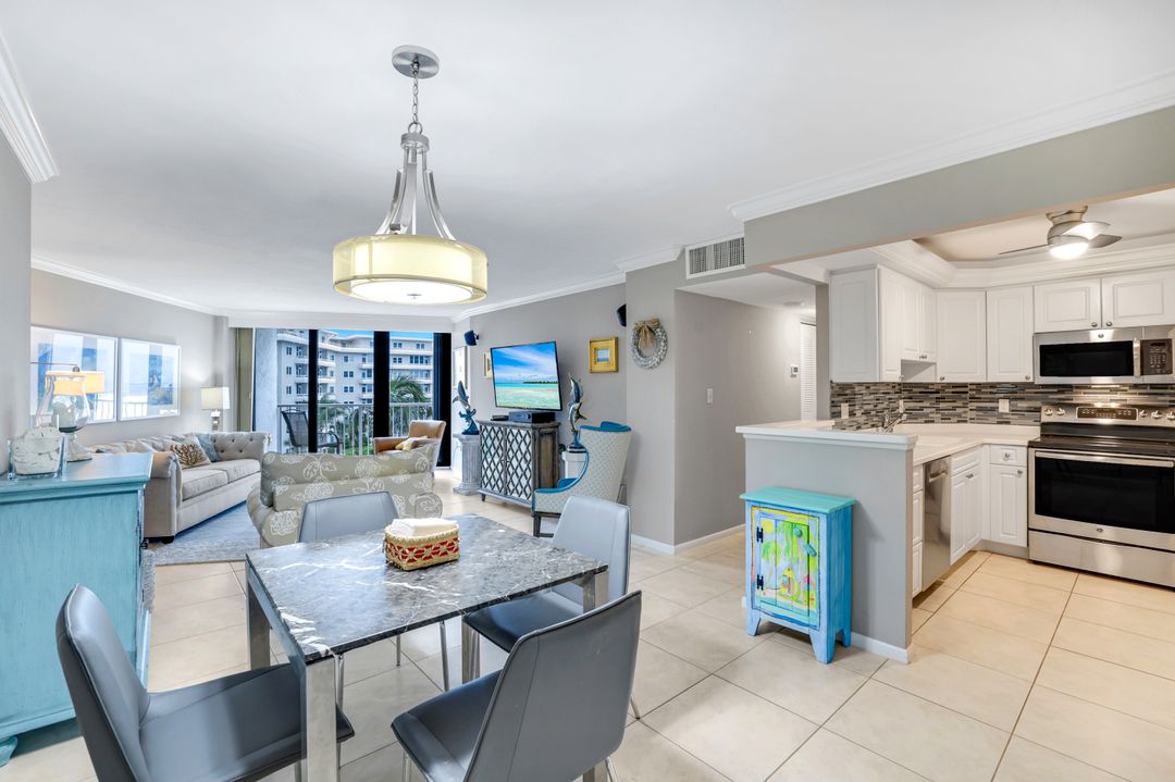 260 Seaview Ct #1-407, Marco Island, FL 34145