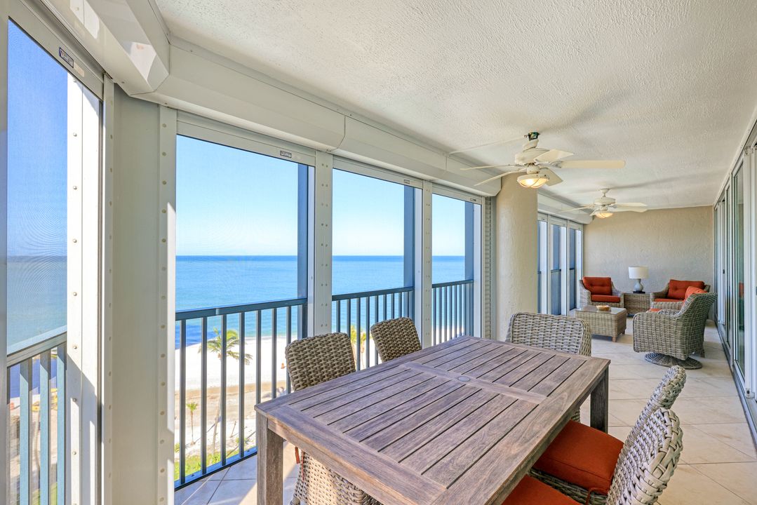 4651 Gulf Shore Blvd N #701, Naples, FL 34103