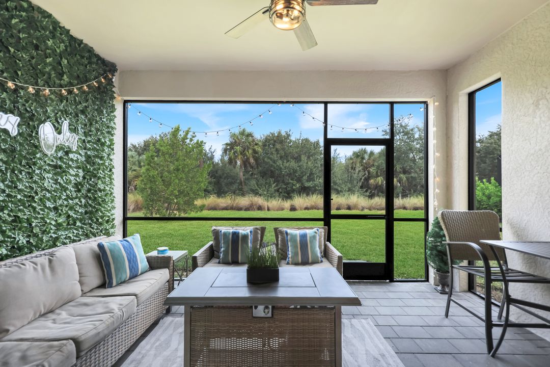 11212 Canopy Loop, Fort Myers, FL 33913