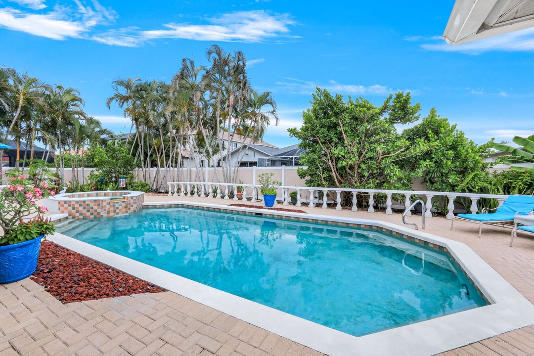 2310 SW 53rd St, Cape Coral, FL 33914