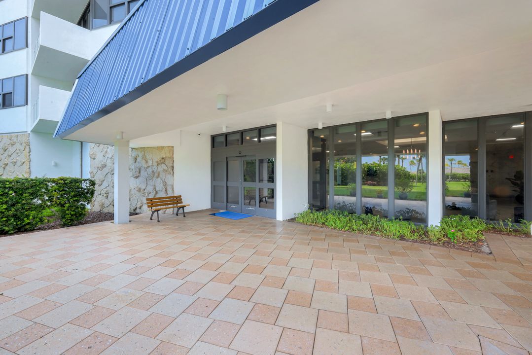 58 N Collier Blvd #706, Marco Island, FL 34145