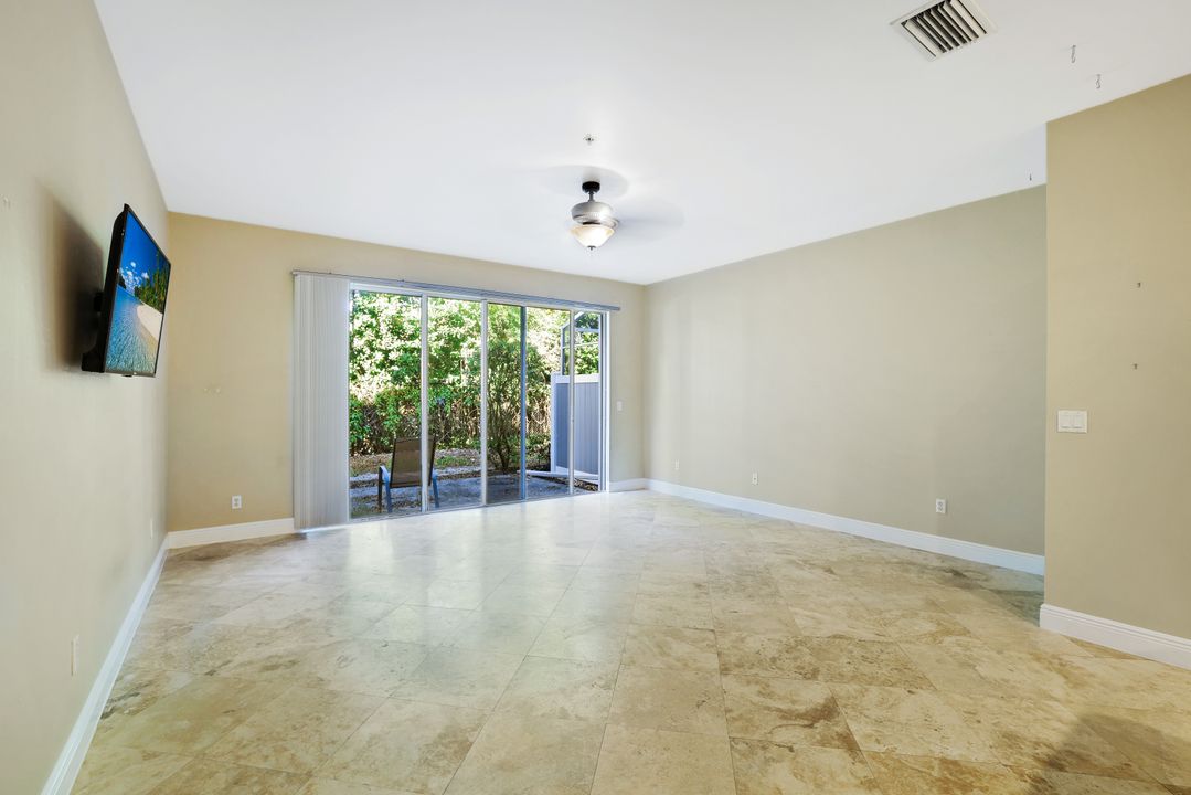 15715 Marcello Cir, Naples, FL 34110
