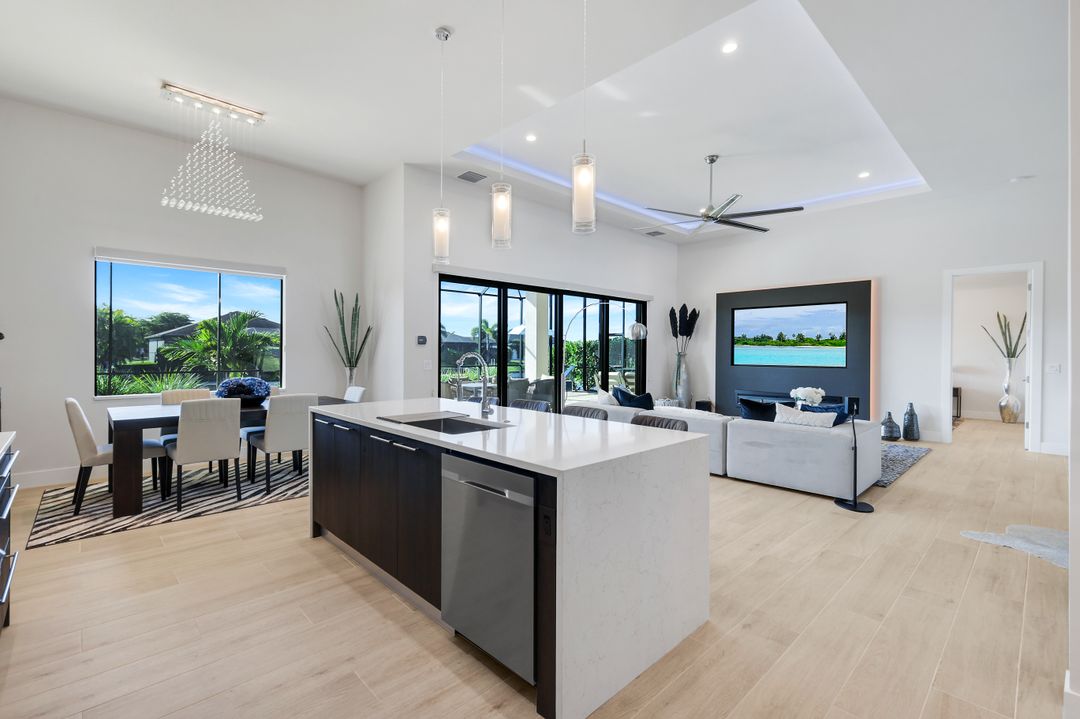 1506 SW 28th St, Cape Coral, FL 33914