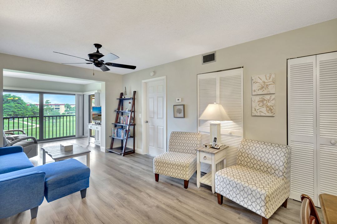 7406 Lake Breeze Dr #314, Fort Myers, FL 33907