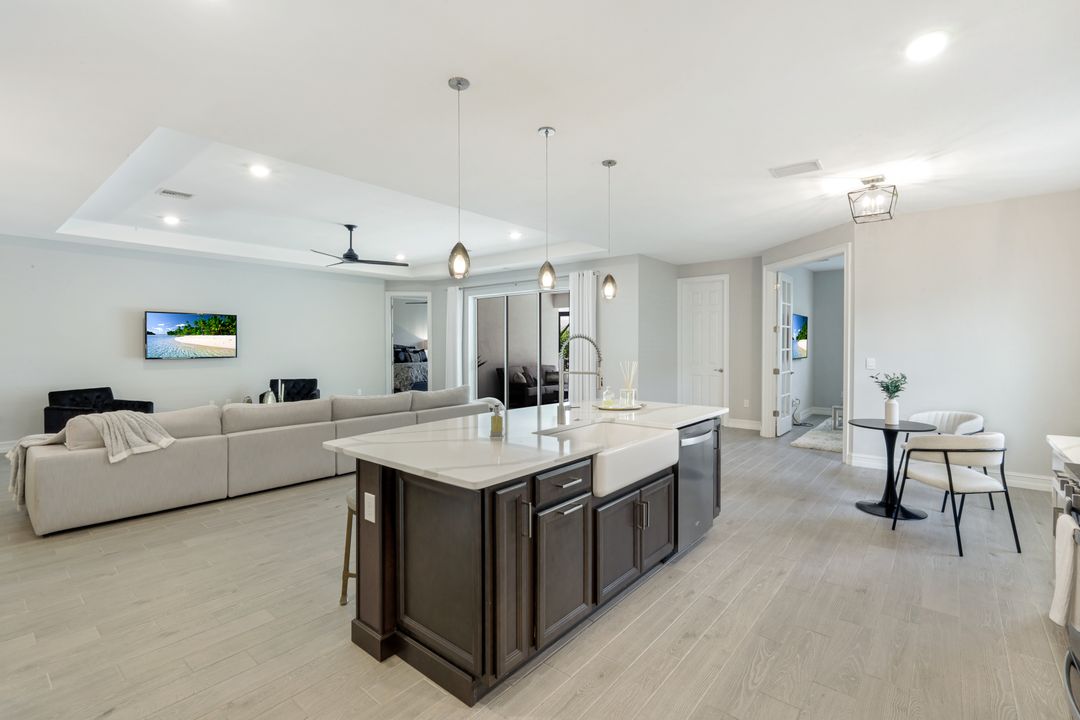 28086 Captiva Shell Lp, Bonita Springs, FL 34135