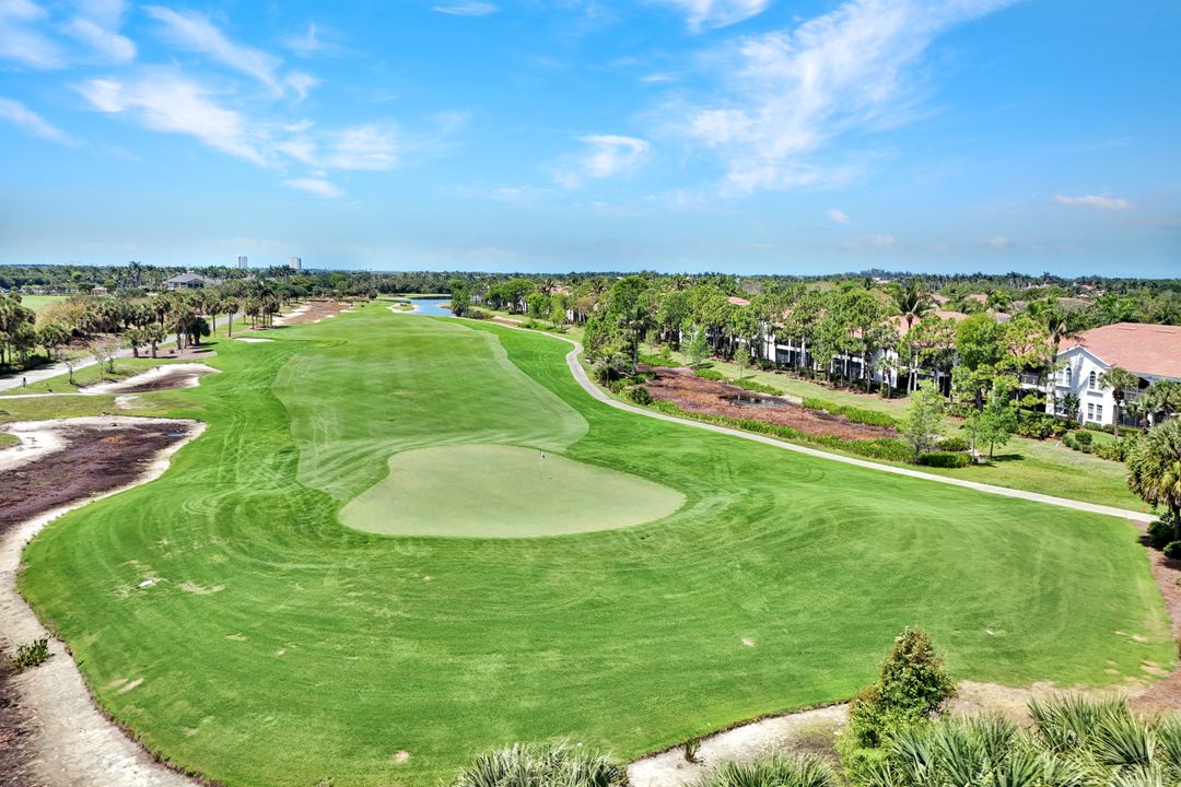 9038 Cascada Way #102, Naples, FL 34114