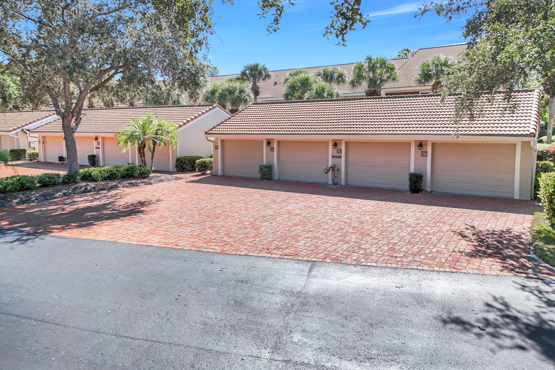14530 Red Fox Run #215, Naples, FL 34110