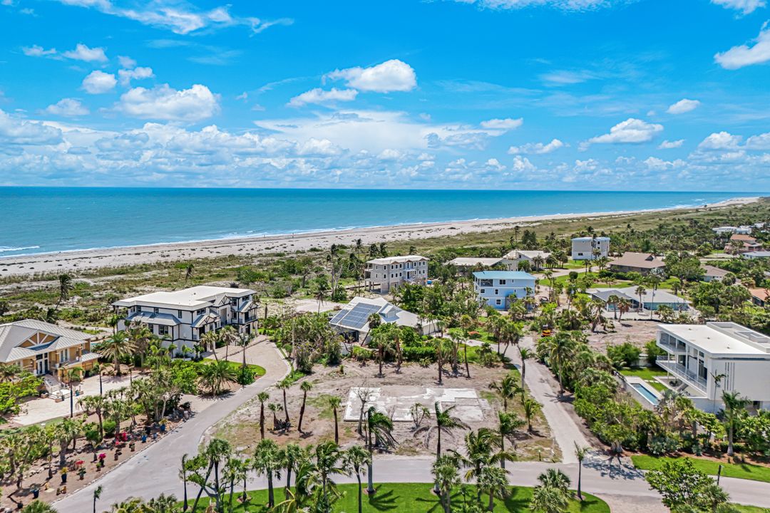 4733 Rue Belle Mer, Sanibel, FL 33957
