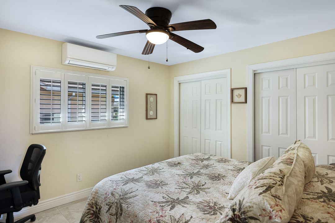 5313 SW 8th Ct, Cape Coral, FL 33914