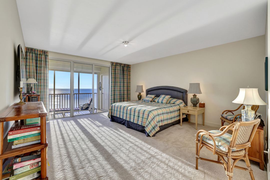 8111 Bay Colony Dr #1102, Naples, FL 34108