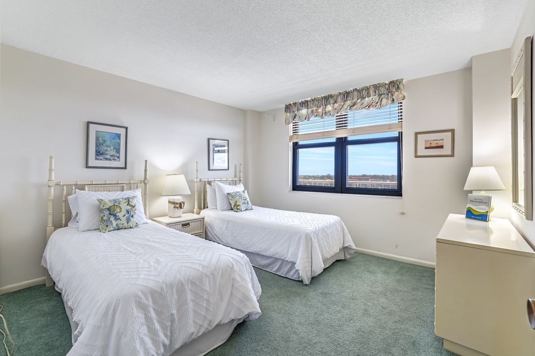 260 Seaview Ct #905, Marco Island, FL 34145