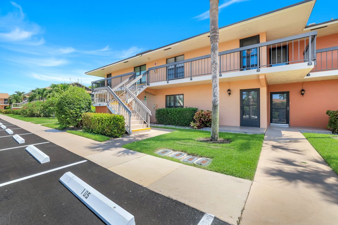 35 Greenbrier St #6-102, Marco Island, FL 34145