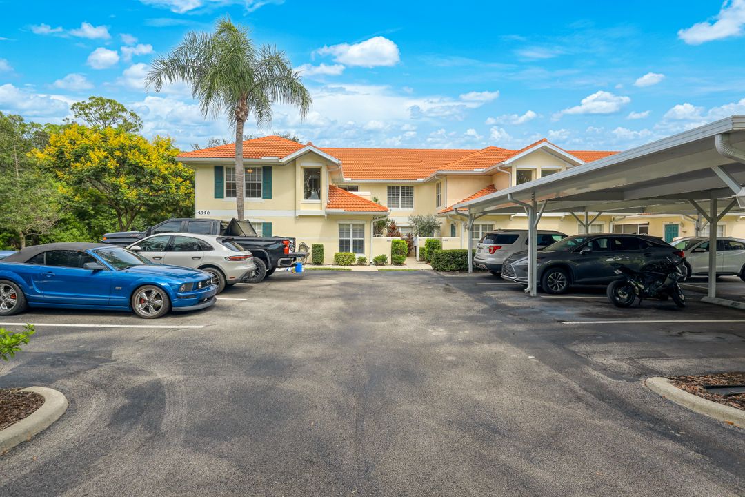 4940 Deerfield Way #201, Naples, FL 34110