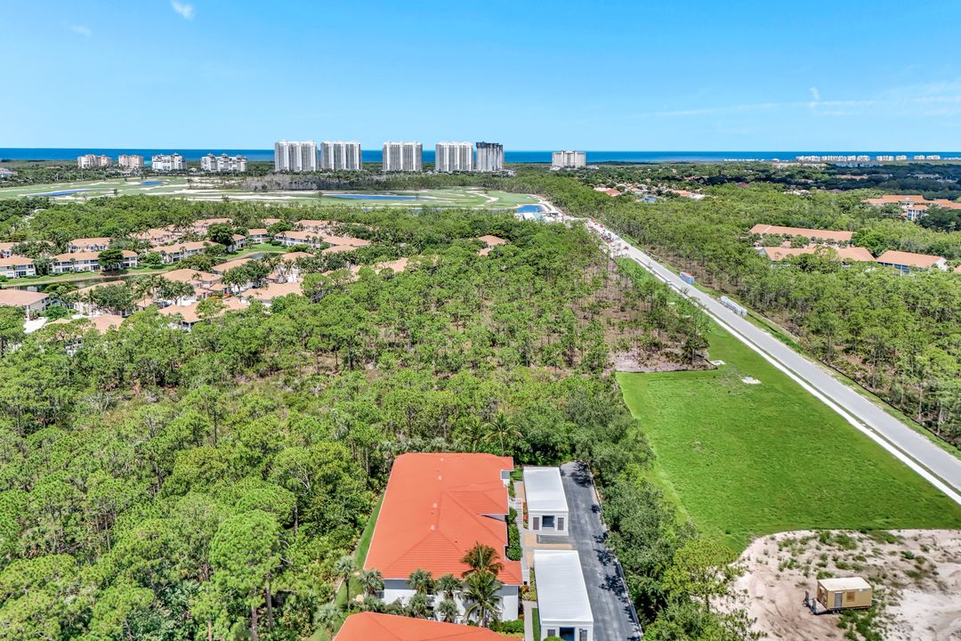 1045 Tarpon Cove Dr #102, Naples, FL 34110