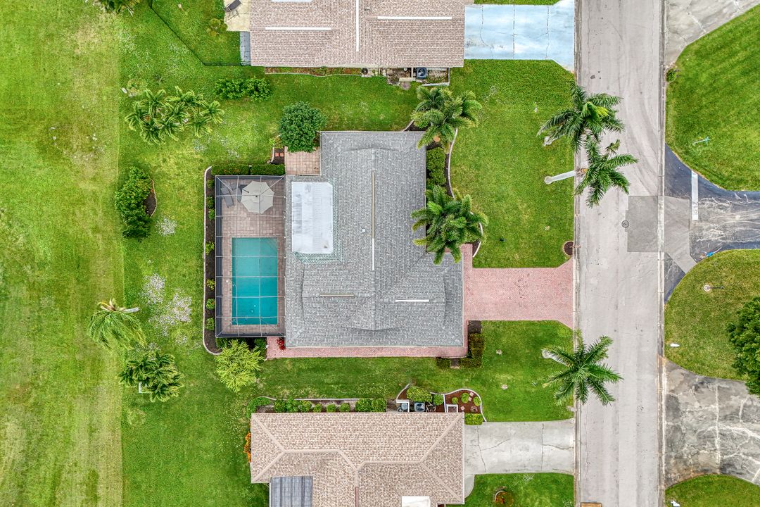 1515 Tredegar Dr, Fort Myers, FL 33919