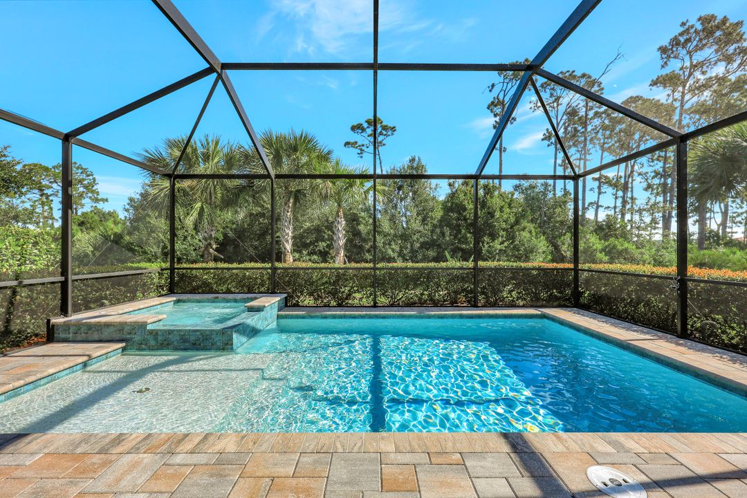 9034 Bexley Dr, Fort Myers, FL 33967