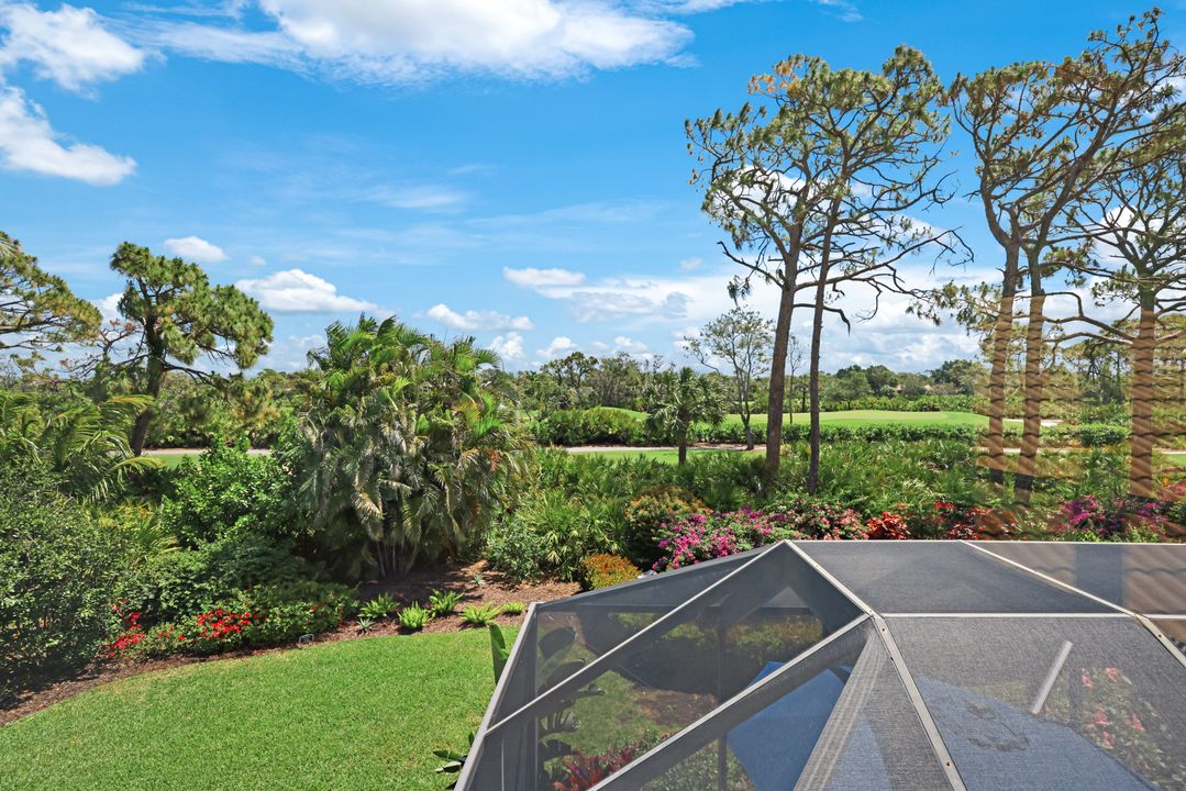25011 Goldcrest Dr, Bonita Springs, FL 34134