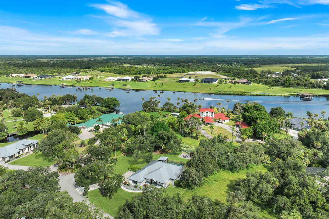628 Harbor Dr, LaBelle, FL 33935