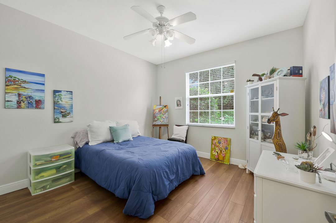 7416 Berkshire Pines Dr, Naples, FL 34104