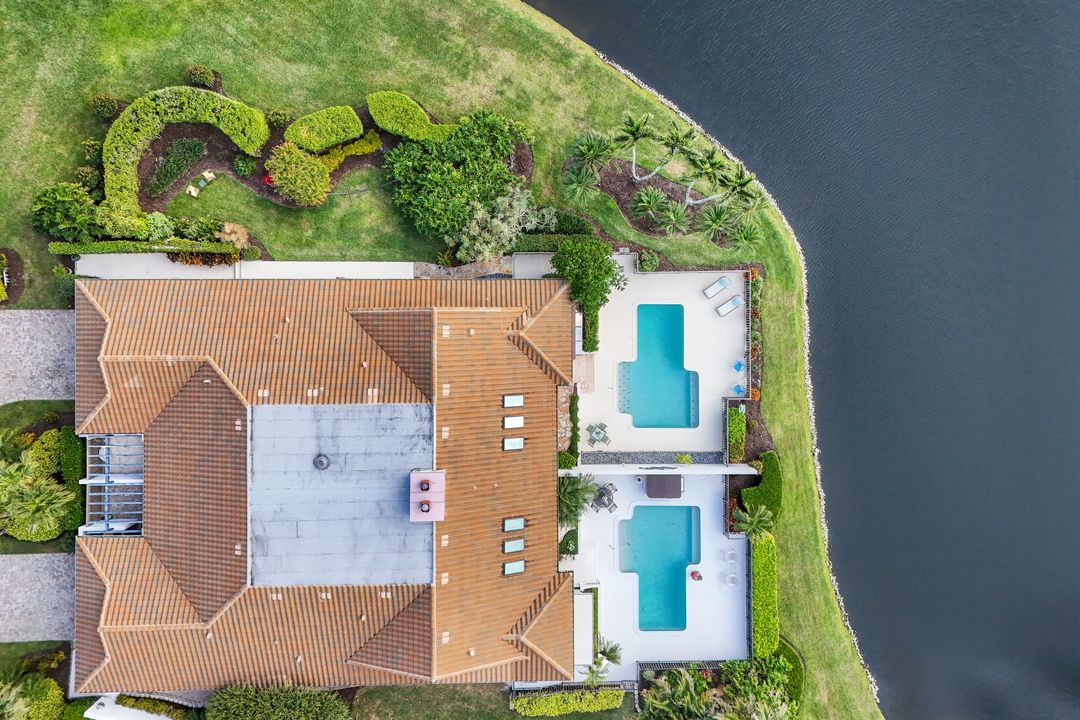 3762 Haldeman Creek Dr, Naples, FL 34112