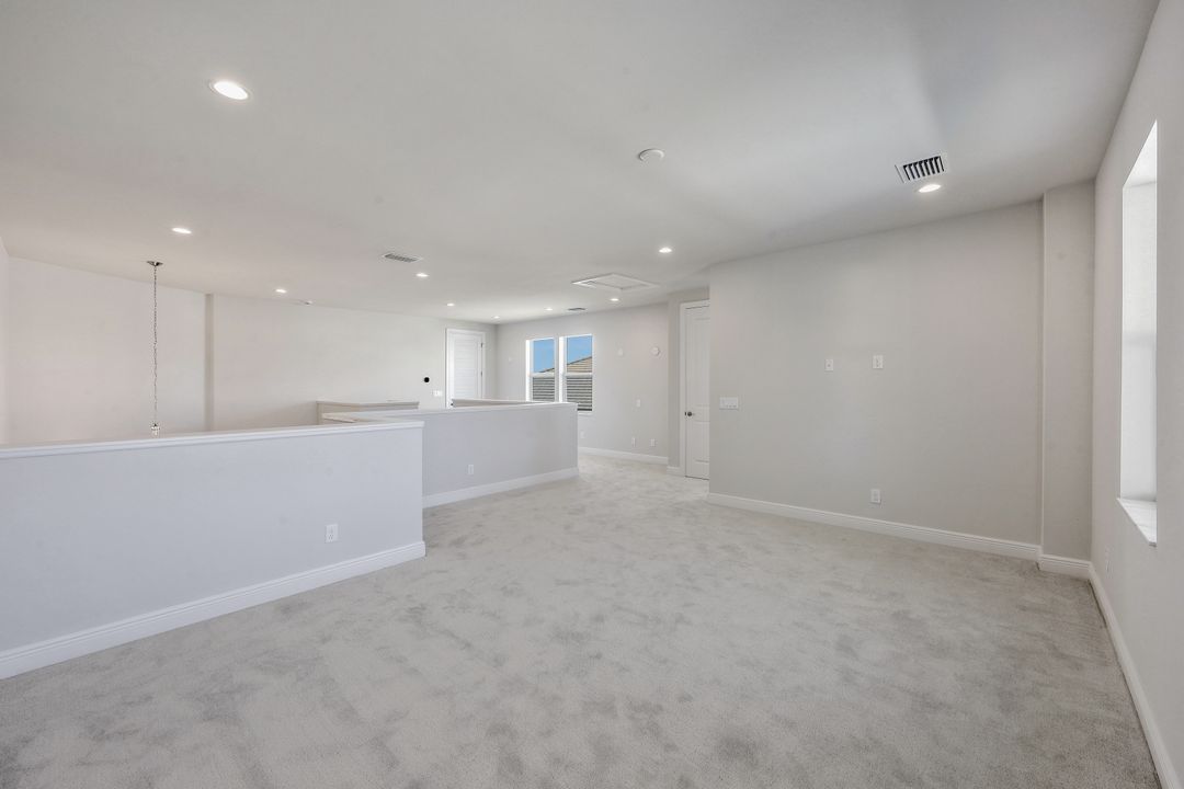 9109 Caicos Wy, Naples, FL 34114
