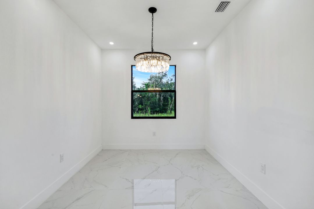 2709 53rd St SW, Lehigh Acres, FL 33976