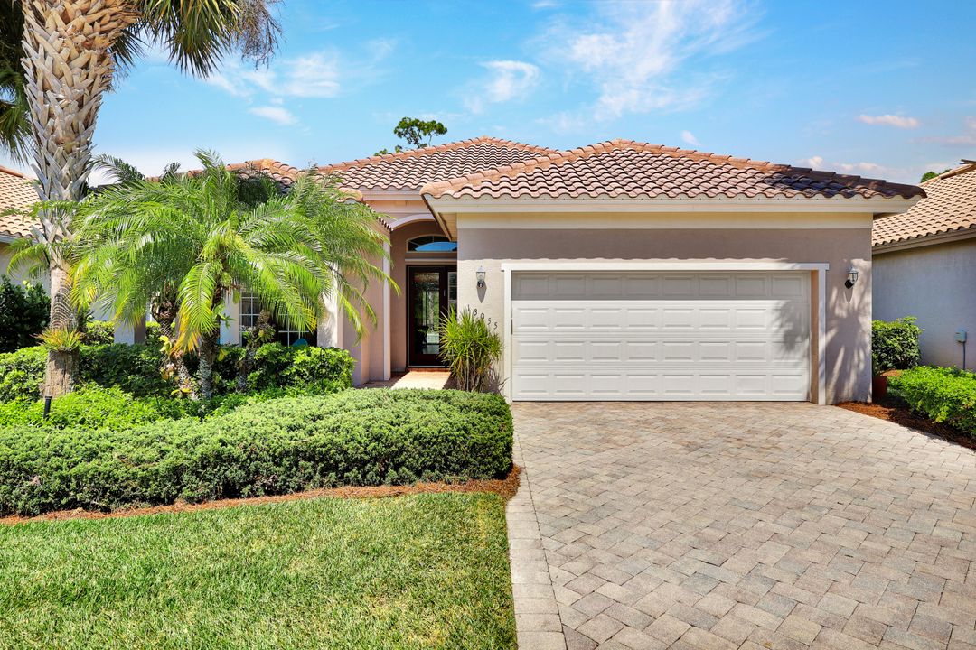 13055 Simsbury Terrace, Fort Myers, FL 33913