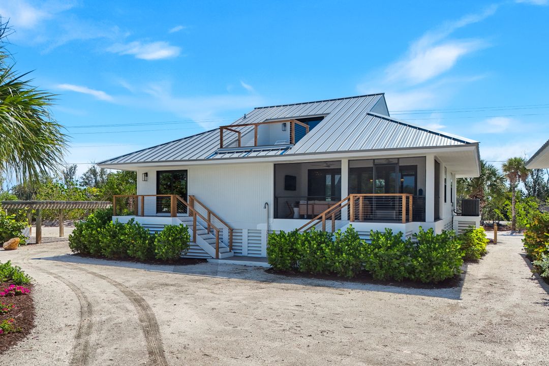 24 Beach Homes, Captiva, FL 33924