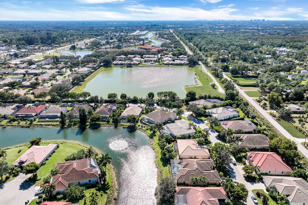 10168 Avonleigh Dr, Bonita Springs, FL 34135